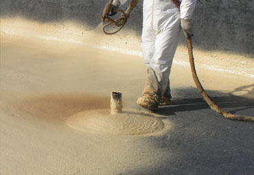 What are the benefits to spray foam roofing in Long Beach?